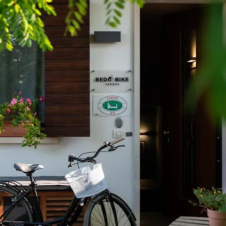 Bed And Bike 2*
