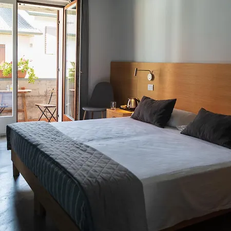 Bed And Bike Guest house 2*