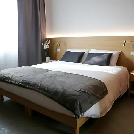 Bed And Bike בית הארחה